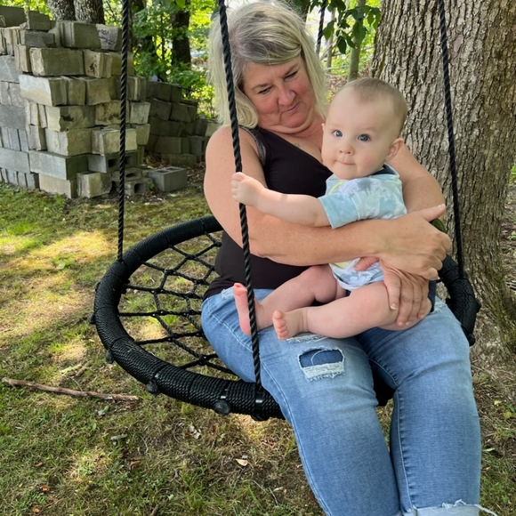 Closet clean out. Selling jeans, Vera Bradley, coach purses and other stuff. - Picture 3 of 4